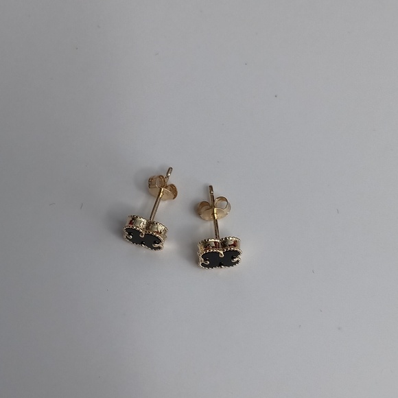 18K Yellow Gold Black Clover Stud Earrings 7mm Flower New Lightweight UNBRANDED - Picture 4 of 11